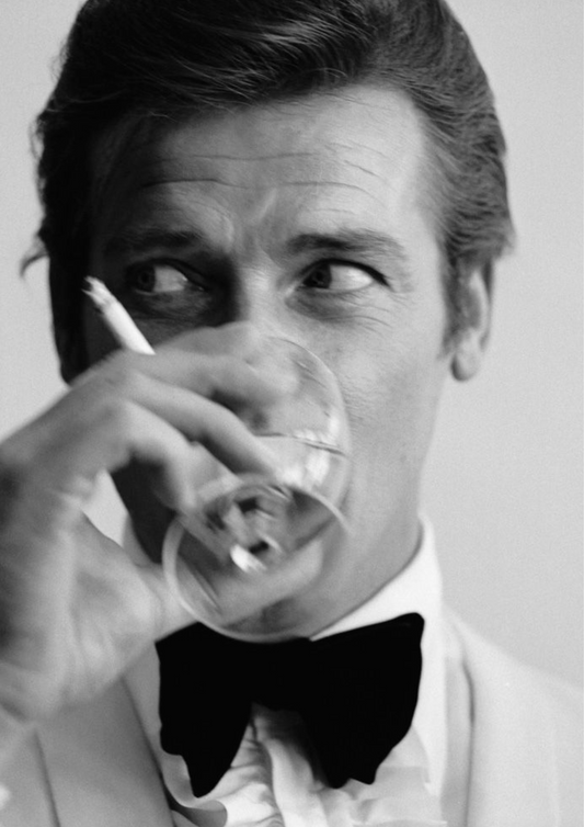 James Bond Roger Moore